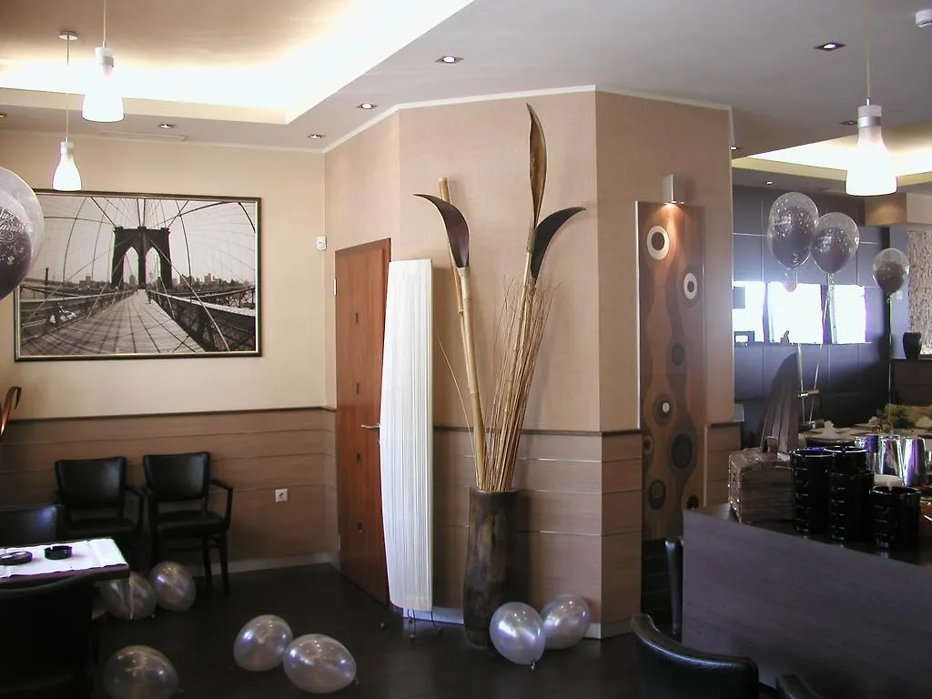 Hotel Roxane Panzio Budapest 3*,
