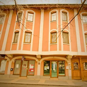 Vendégház Kemencés Csárda és Panzió